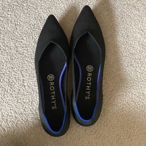 Rothys pointed toe flat